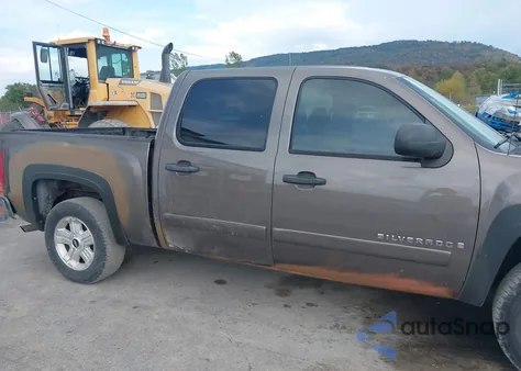 2008 Chevrolet Silverado 1500 Lt1 из США, поврежденный, VIN 2GCEK13J681327626